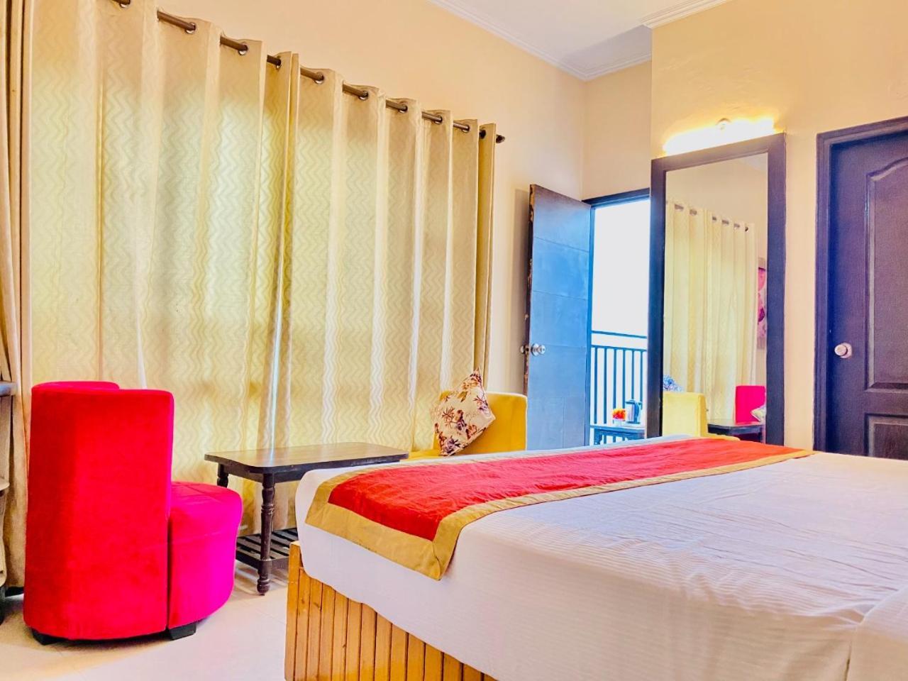 Hotel Aachman Regency With Rooftop Terrace Shimla Exterior foto